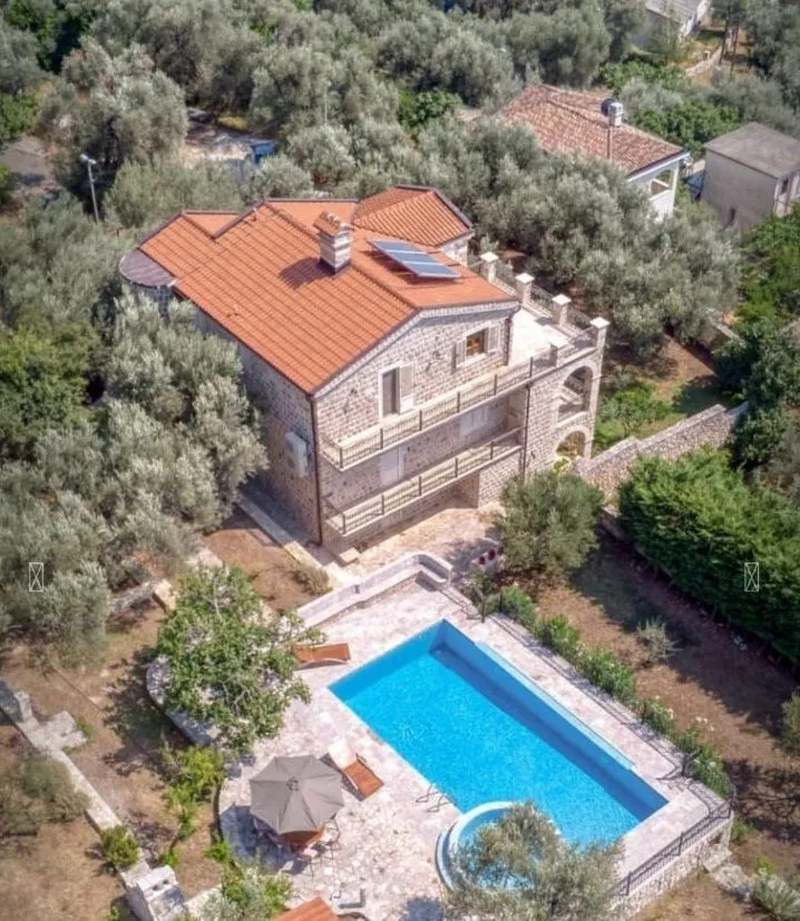 Prodaja, kuća, 500m², Reževići, Budva
