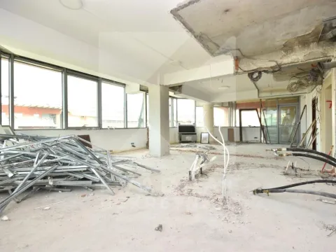 Rent, office space, 358m², Preko Morače, Podgorica - image 1