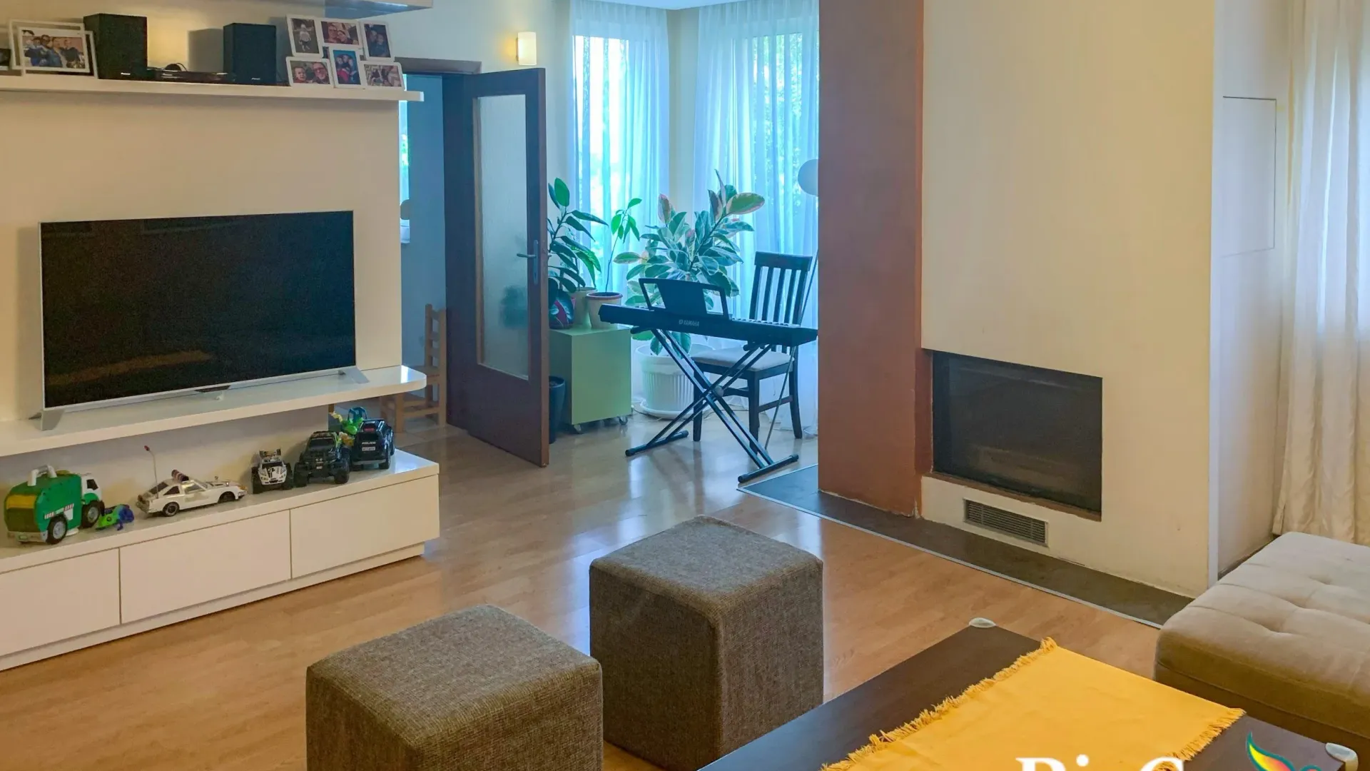 Rent, house, 240m², Donja Gorica, Podgorica