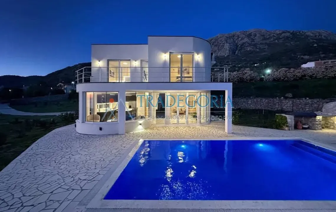 Prodaja, kuća, 240m², Dobra Voda, Budva