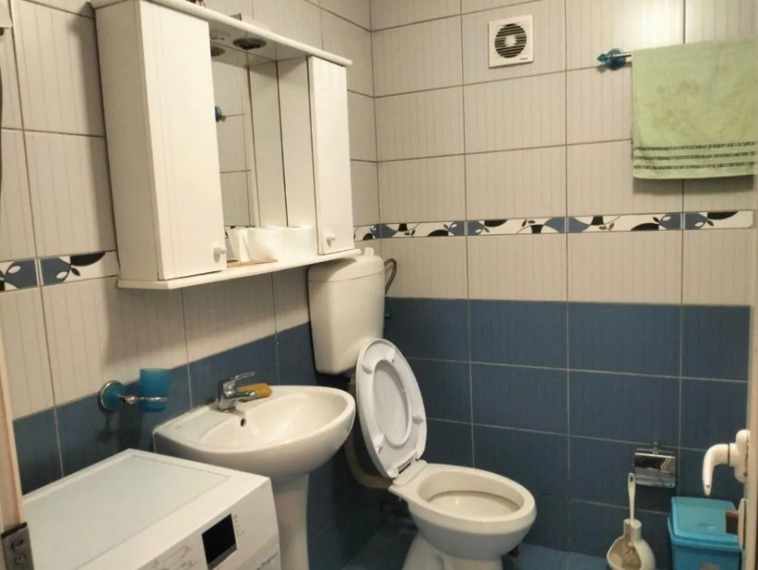 Rent, one bedroom apartment, 55m², Centar, Bar