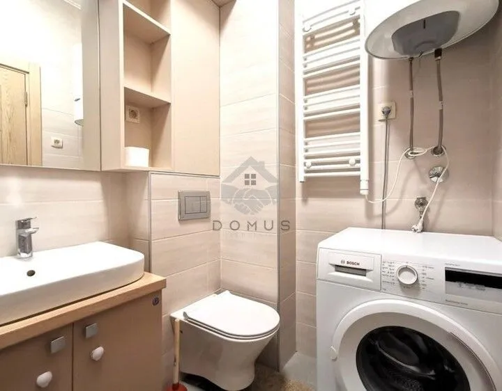 Izdavanje, jednosoban stan, 44m², Blok 9, Podgorica