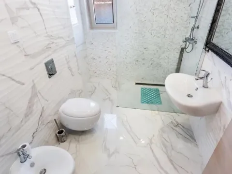 Prodaja, kuća, 240m², Krašići, Tivat - image 8