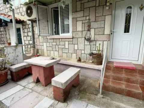 Prodaja, kuća, 148m², Kamenari, Herceg Novi - image 10