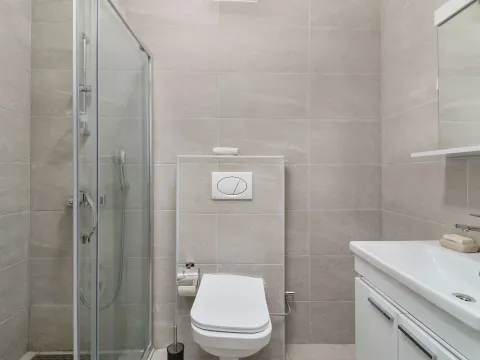Izdavanje, garsonjera, 19m², Kavač, Kotor - image 5