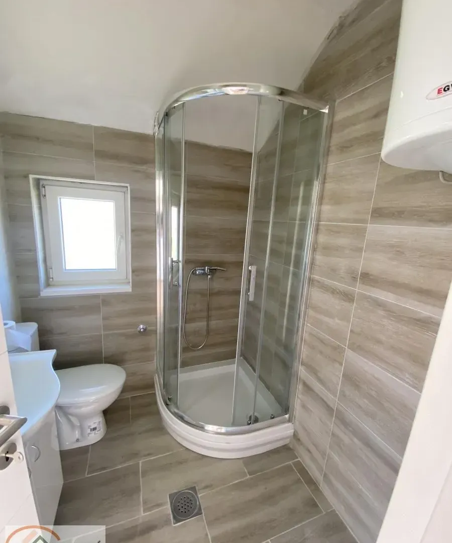 Prodaja, četvorosoban stan, 71m², Telep, Novi Sad Sve Podlokacije