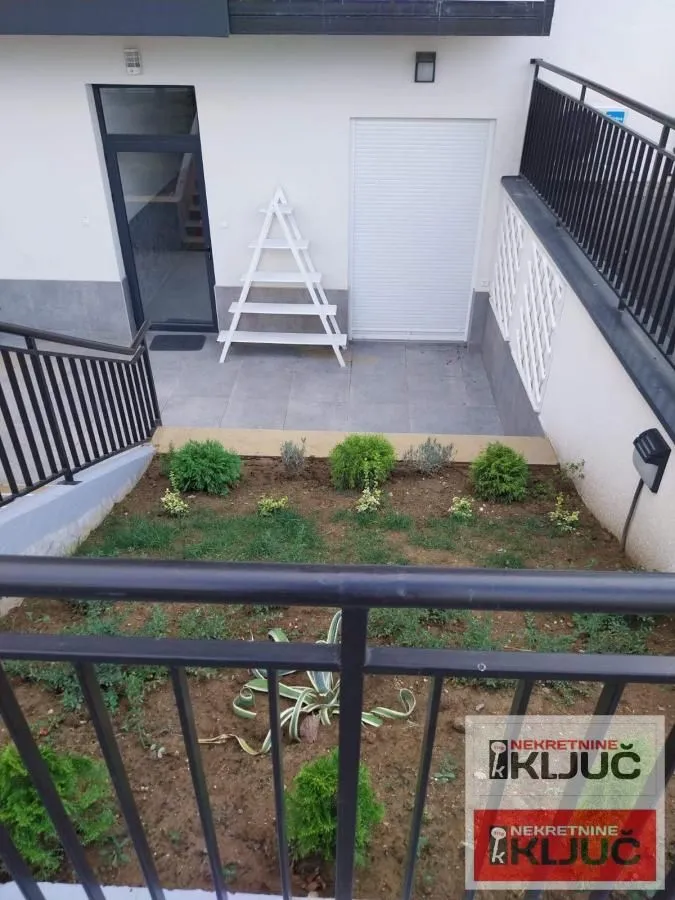 Prodaja, jednosoban stan, 45m², Petrovaradin, Novi Sad