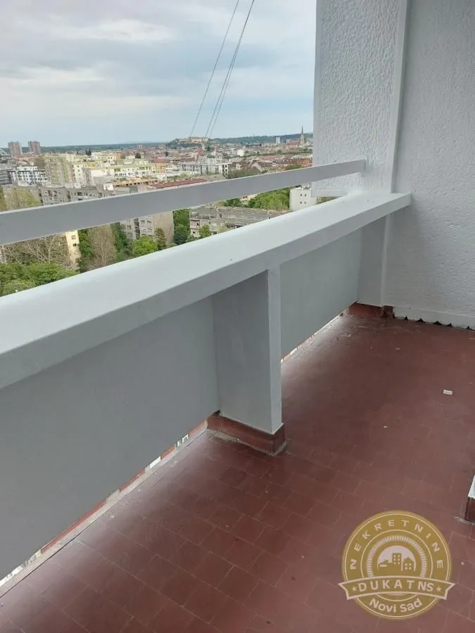 Prodaja, trosoban stan, 61m², Bulevar Oslobodjenja, Novi Sad Sve Podlokacije