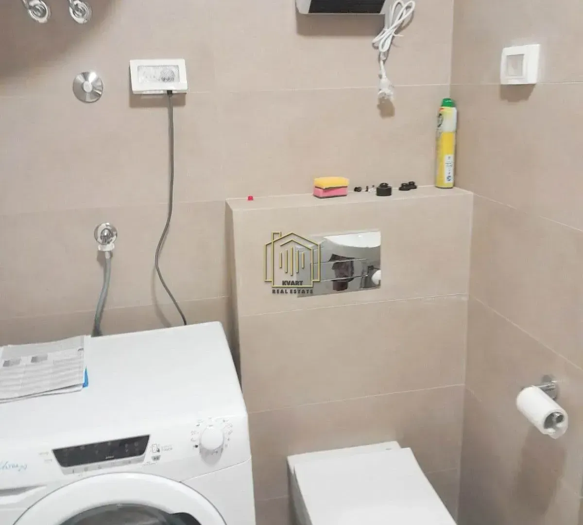 Izdavanje, jednosoban stan, 42m², Pobrežje, Podgorica