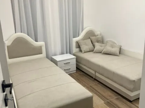 Rent, two bedroom apartment, 76m², Central Point, Podgorica - image 7