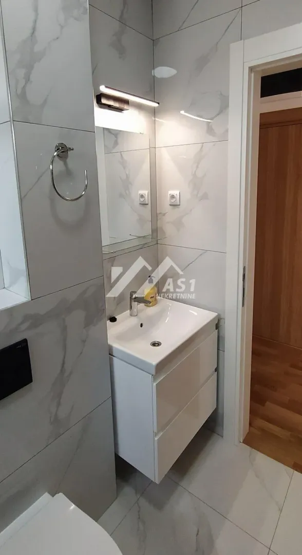 Izdavanje, jednosoban stan, 37m², Telep, Novi Sad Sve Podlokacije
