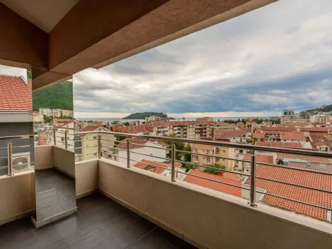 Sale, two bedroom apartment, 98m², Budva, Crna Gora - image 9