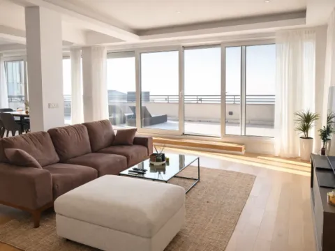 Rent, three bedroom apartment, 160m², Višnjička Banja, Palilula Sve Podlokacije - image 2