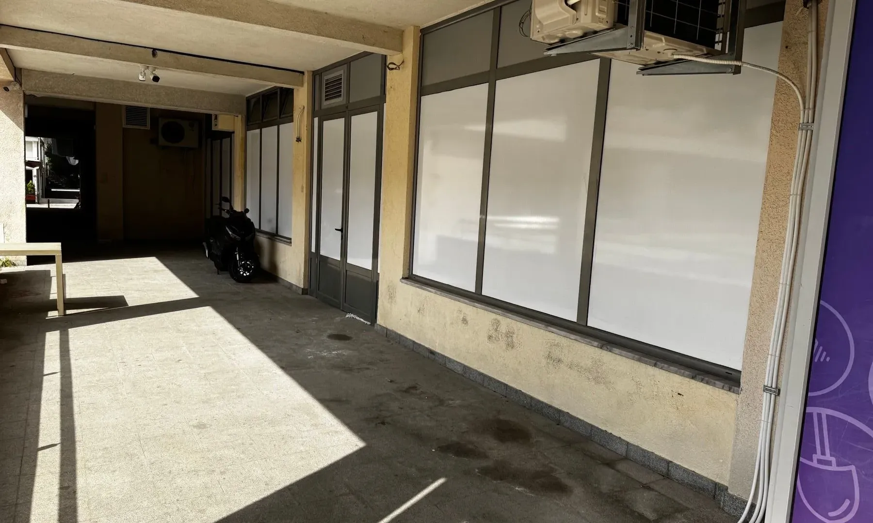 Izdavanje, poslovni prostor, 100m², Budva, Crna Gora
