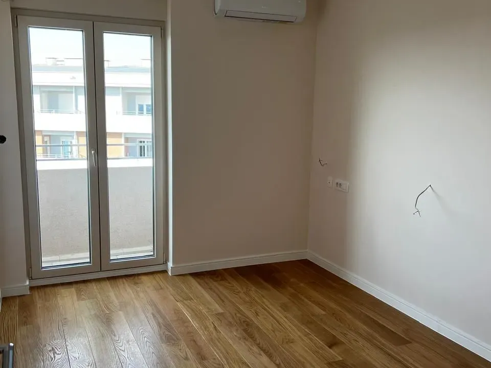 Prodaja, dvosoban stan, 71m², Central Point, Podgorica