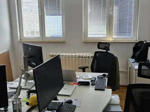 Izdavanje, poslovni prostor, 128m², Stari Grad, Beograd - image 3