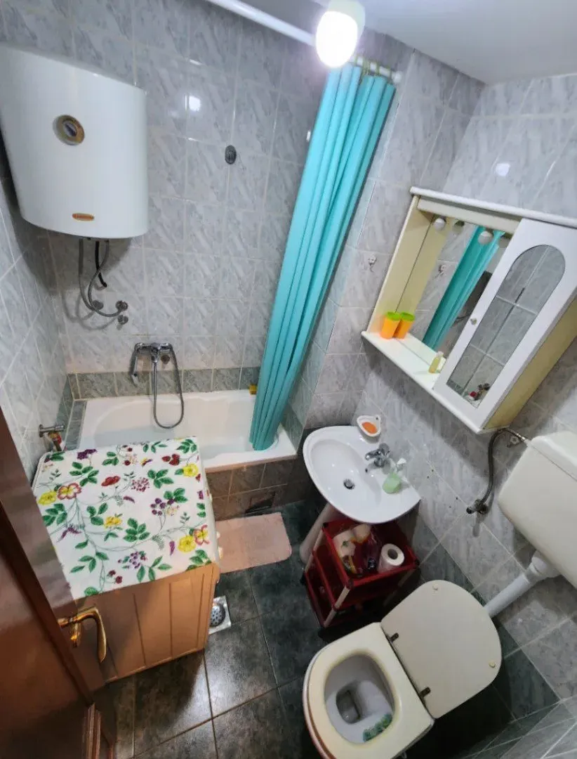 Rent, studio apartment, 26m², Stari Aerodrom, Podgorica