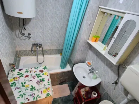 Rent, studio apartment, 26m², Stari Aerodrom, Podgorica - image 3
