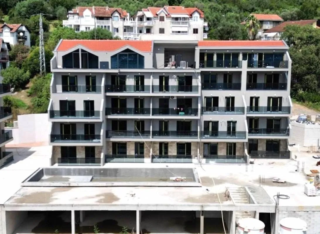 Prodaja, jednosoban stan, 50m², Đenovići, Herceg Novi