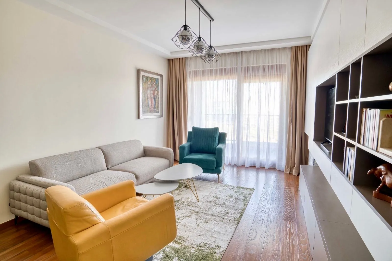 Izdavanje, dvosoban stan, 72m², City Kvart, Podgorica