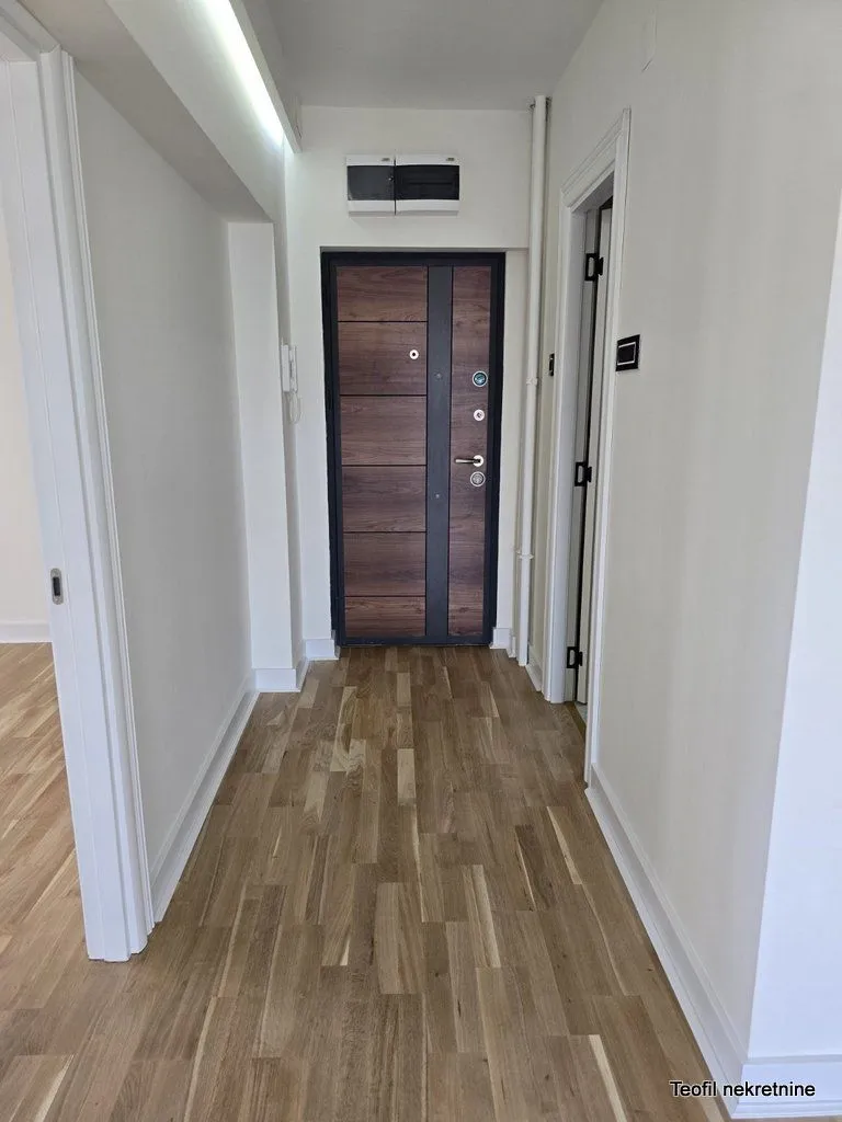 Prodaja, trosoban stan, 75m², Južni Bulevar, Vračar Sve Podlokacije