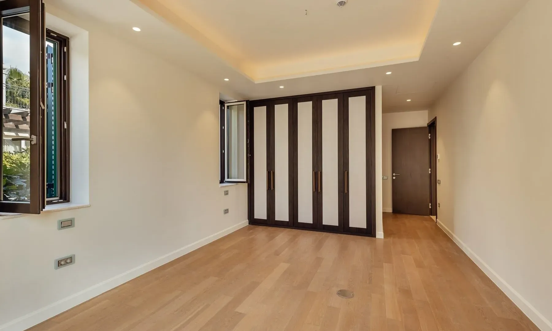 Prodaja, kuća, 287m², Portonovi, Herceg Novi