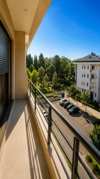 Prodaja, trosoban stan, 200m², Centar, Podgorica - image 19