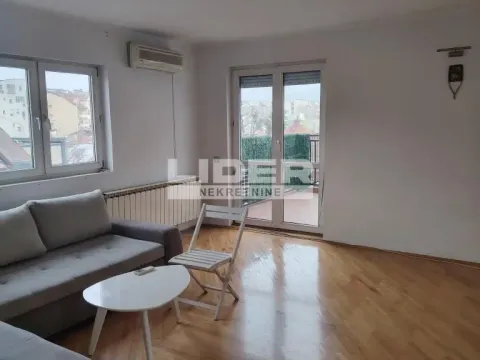 Sale, three bedroom apartment, 95m², Vračar Hram, Vračar Sve Podlokacije - image 1