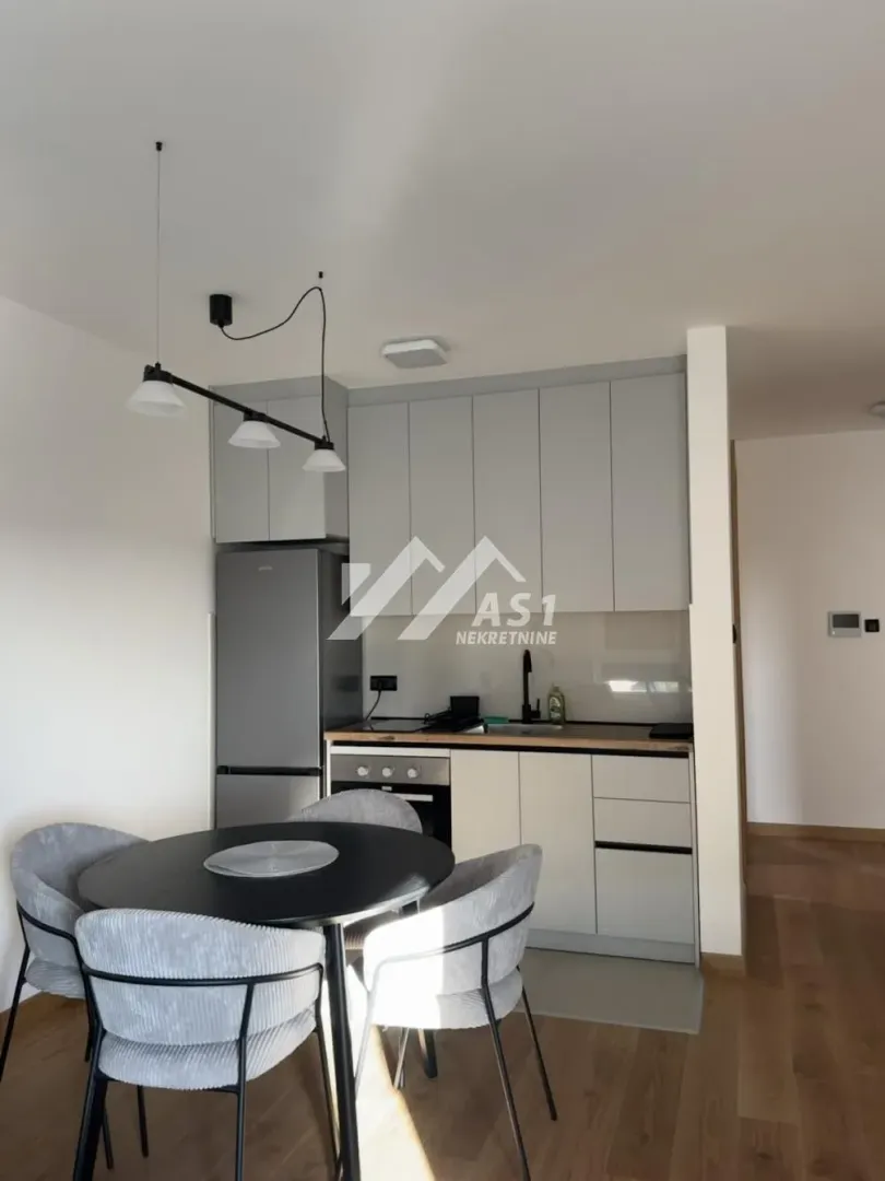 Izdavanje, jednosoban stan, 42m², Telep, Novi Sad Sve Podlokacije