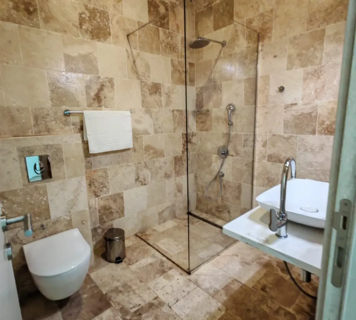 Rent, house, 150m², Reževići, Budva