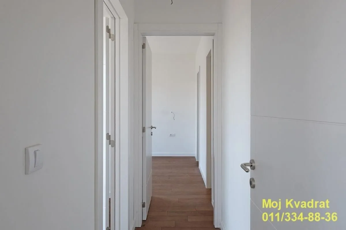 Prodaja, trosoban stan, 92m², Vukov Spomenik, Zvezdara Sve Podlokacije