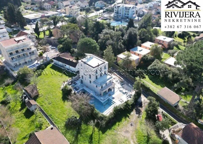 Prodaja, kuća, 500m², Donja Lastva, Tivat