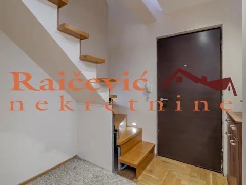 Prodaja, trosoban stan, 84m², Zemun Gornji Grad, Zemun Sve Podlokacije - image 13