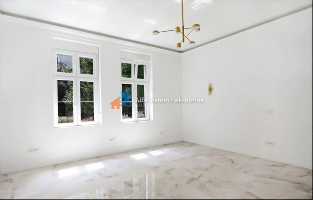 Rent, three bedroom apartment, 105m², Stari Grad, Beograd