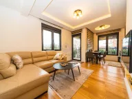 Izdavanje, jednosoban stan, 45m², Blok 6, Podgorica - image 1