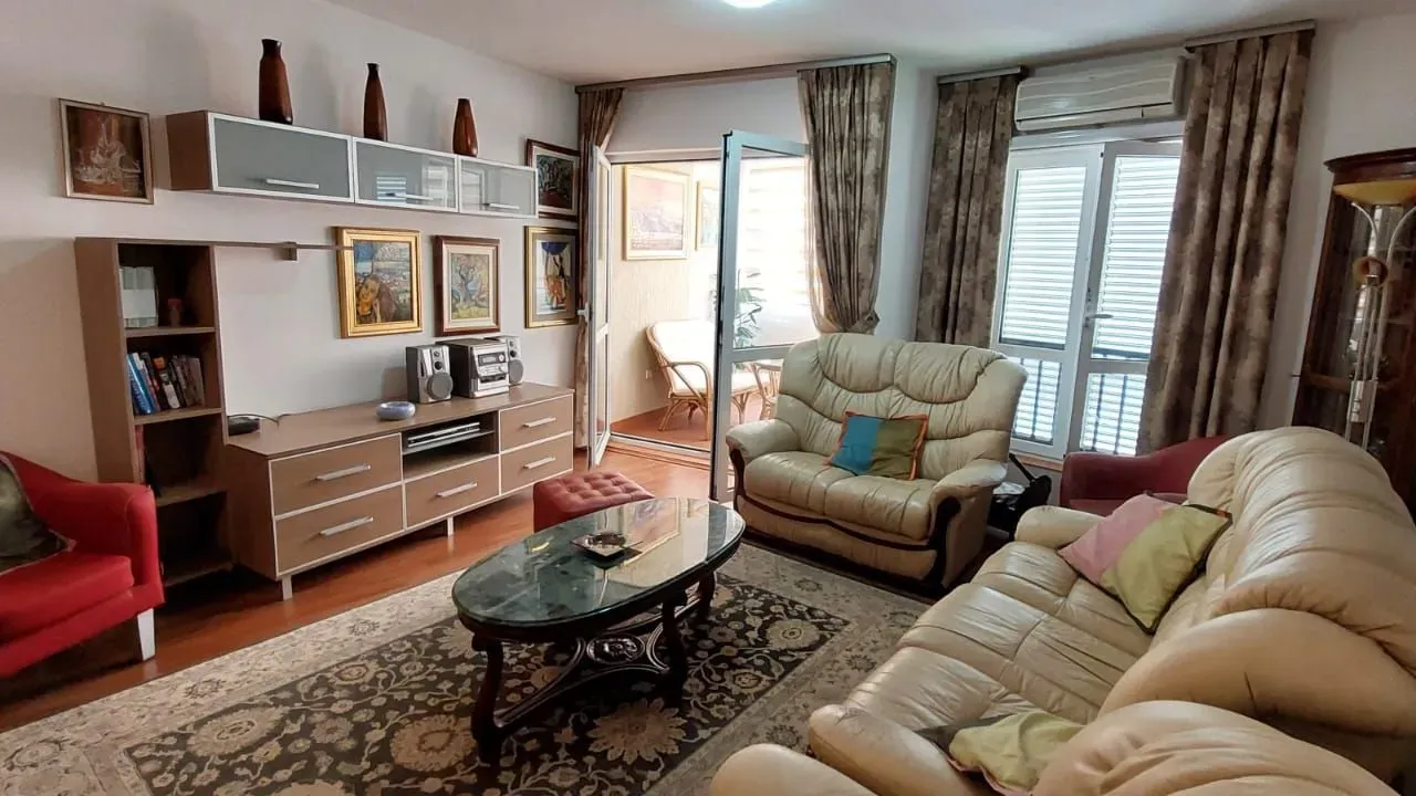 Sale, apartment, 100m², Budva, Crna Gora