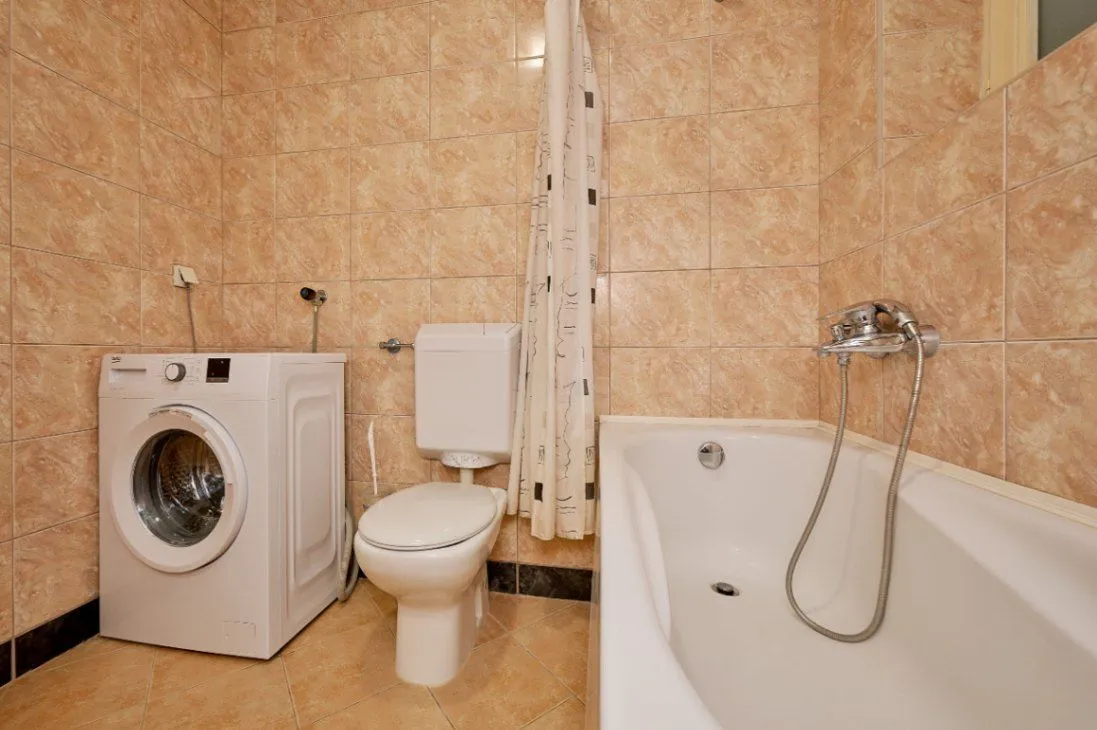 Sale, four bedroom apartment, 89m², Sveti Stefan, Budva