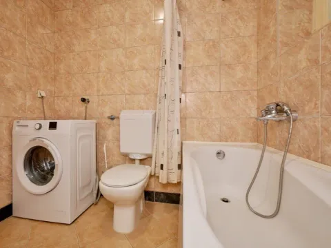 Prodaja, četvorosoban stan, 89m², Sveti Stefan, Budva - image 8