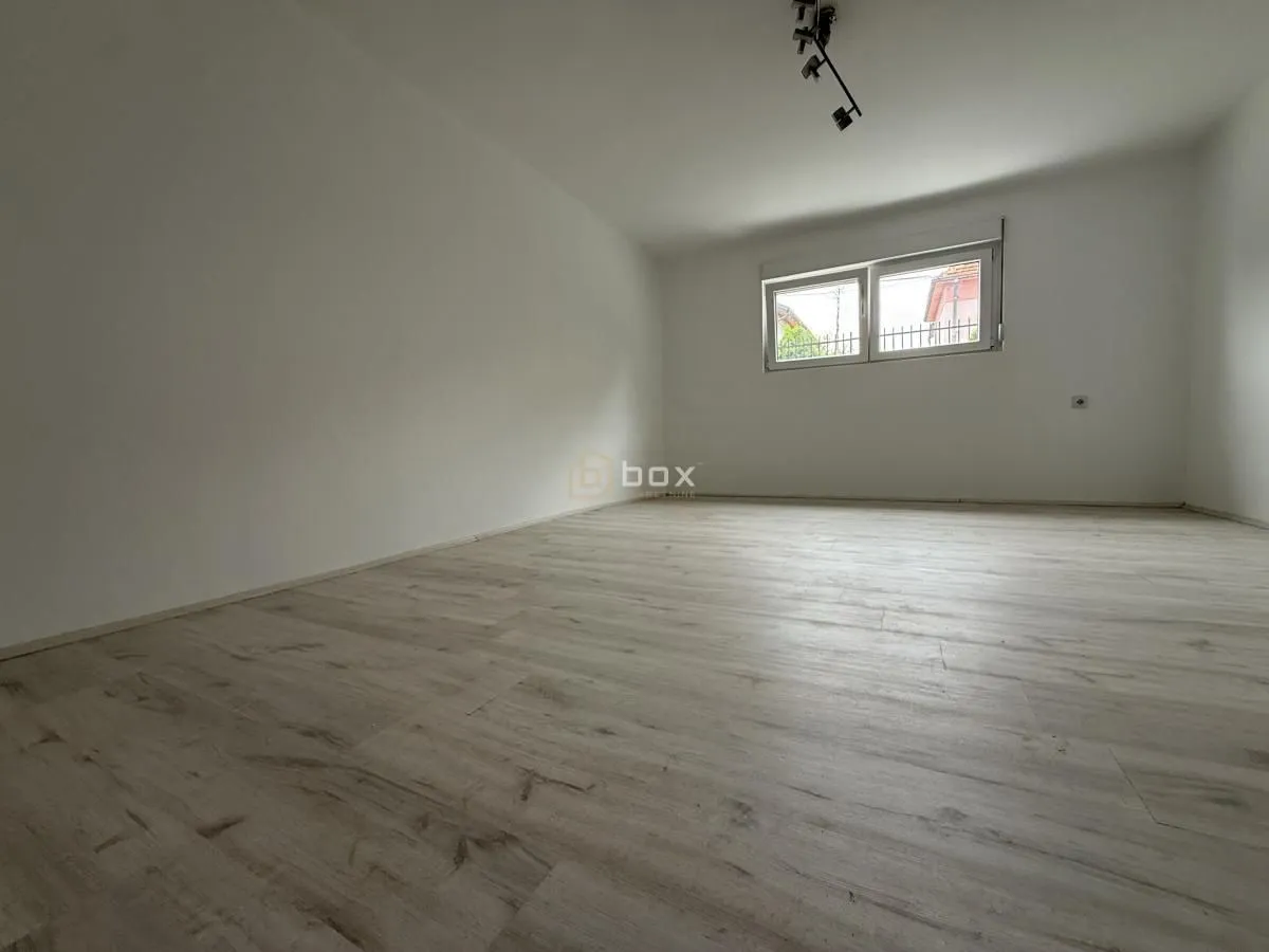 Prodaja, kuća, 186m², Pantelej, Niš