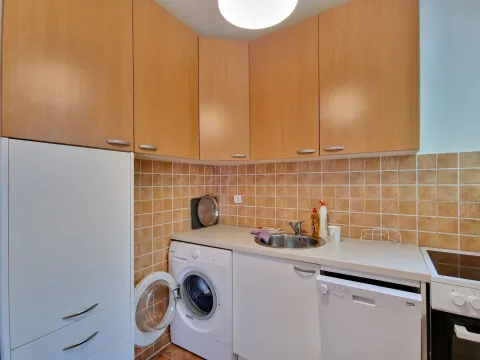 Sale, two bedroom apartment, 58m², Budva, Crna Gora - image 5