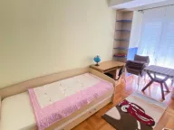 Izdavanje, trosoban stan, 100m², City Kvart, Podgorica - image 9