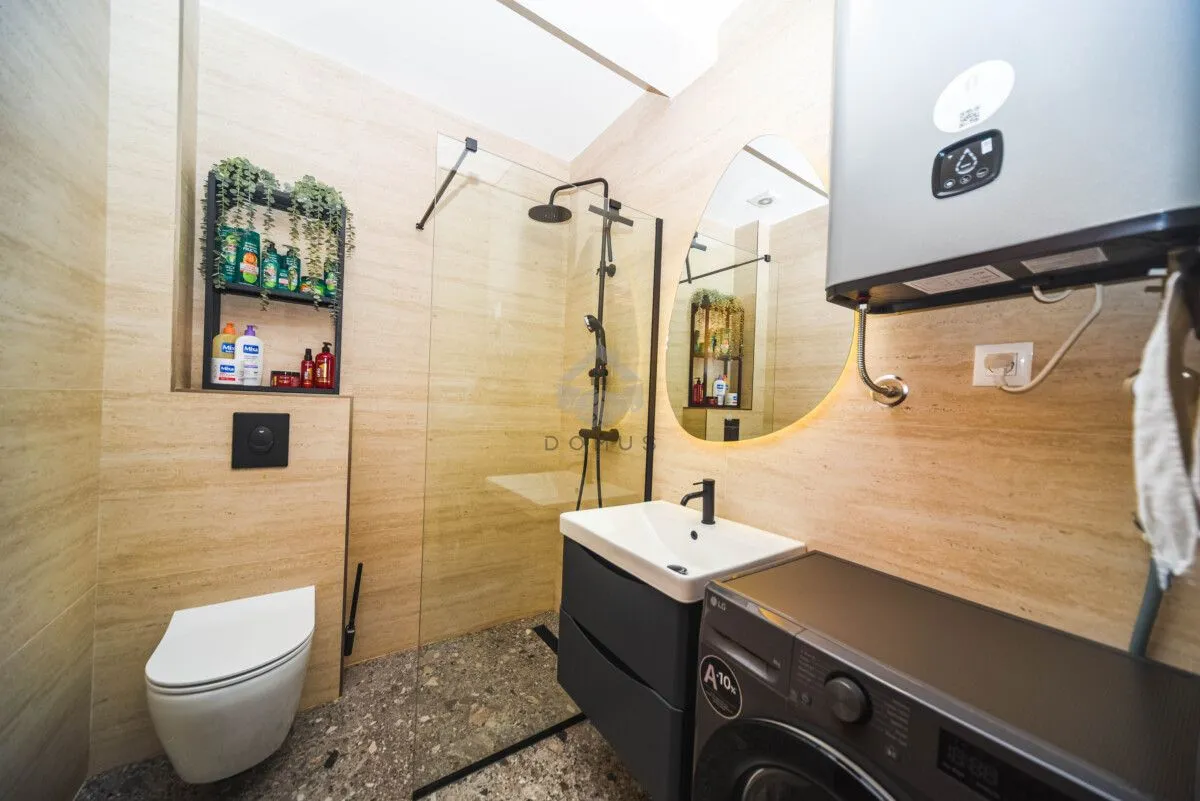 Prodaja, trosoban stan, 82m², Vezirov Most, Podgorica