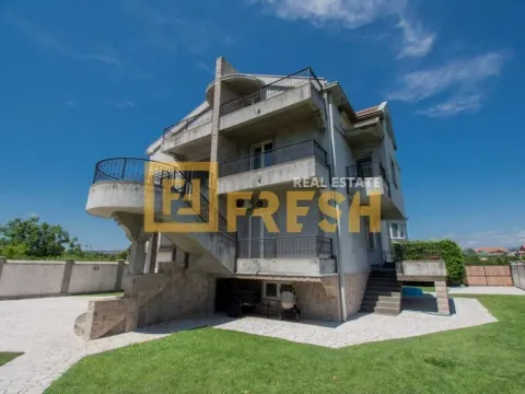 Sale, house, 550m², Zabjelo, Podgorica - image 6