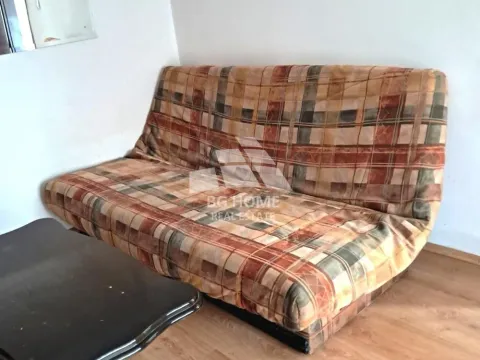 Stan in Uciteljsko Naselje