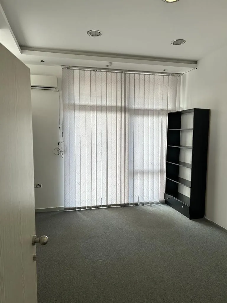 Sale, office space, 54m², Podgorica, Crna Gora