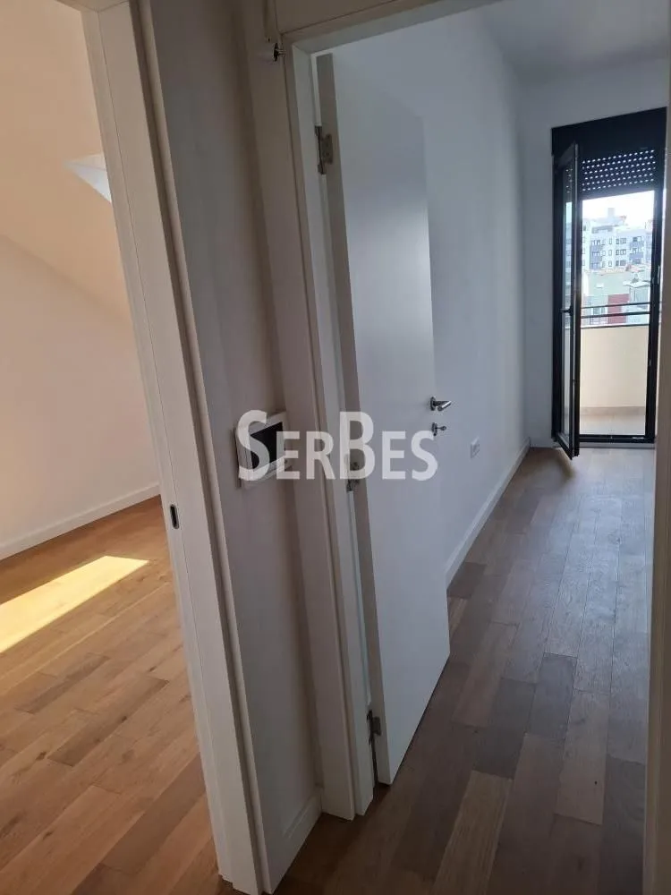 Prodaja, dvosoban stan, 70m², Grbavica, Novi Sad Sve Podlokacije