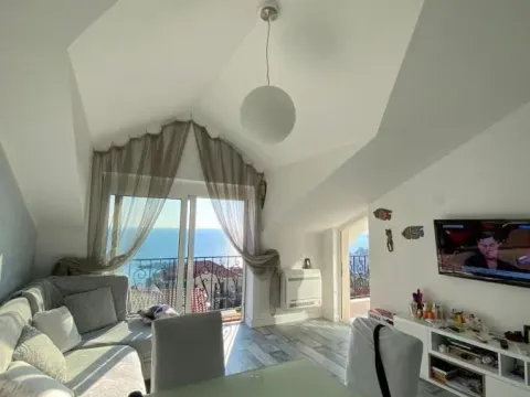 Sale, four bedroom apartment, 82m², Sveti Stefan, Budva - image 2