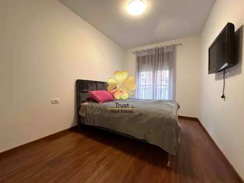 Izdavanje, jednosoban stan, 52m², Master Kvart, Podgorica - image 7