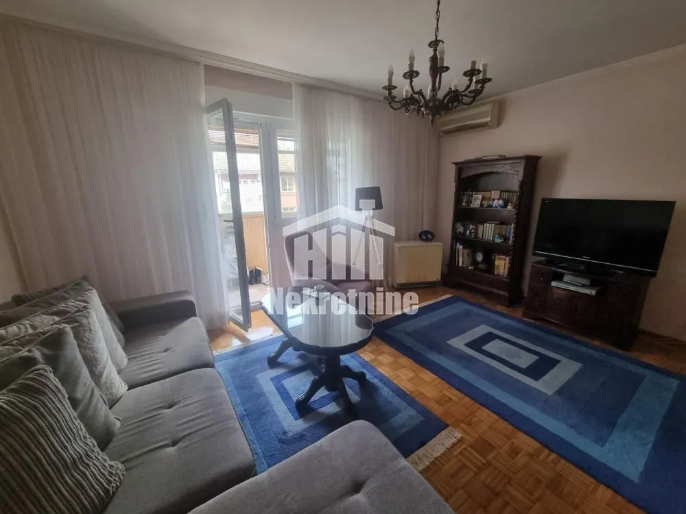 Sale, four bedroom apartment, 100m², Zemun Sve Podlokacije, Beograd