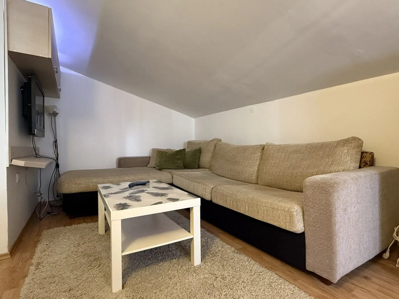 Izdavanje, jednosoban stan, 21m², Telep, Novi Sad Sve Podlokacije